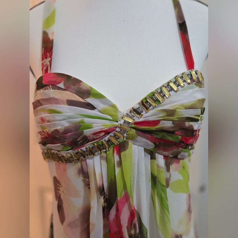 Formal floral maxi dress - Picture 2 of 10